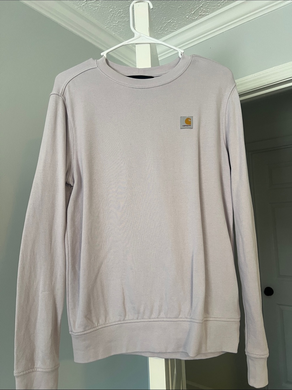 Carhartt womens Crewneck Sweatshirt in Pale Lavender